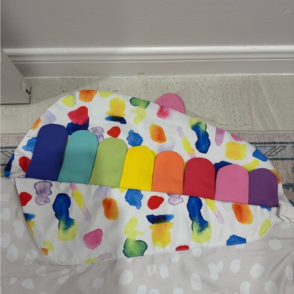 LOVEVERY Colorful Kids Play Mat/Gym - Picture 5 of 7